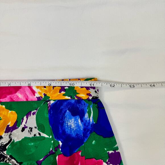 Vintage 100% Silk Floral Pencil Skirt Size 2 Multicolor High Waist Made in Korea - Picture 9 of 9